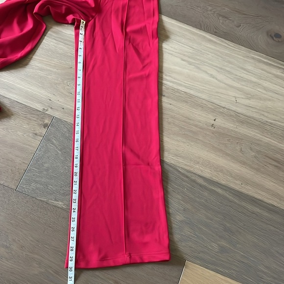 Elegant Red Jumpsuit - Picture 4 of 9